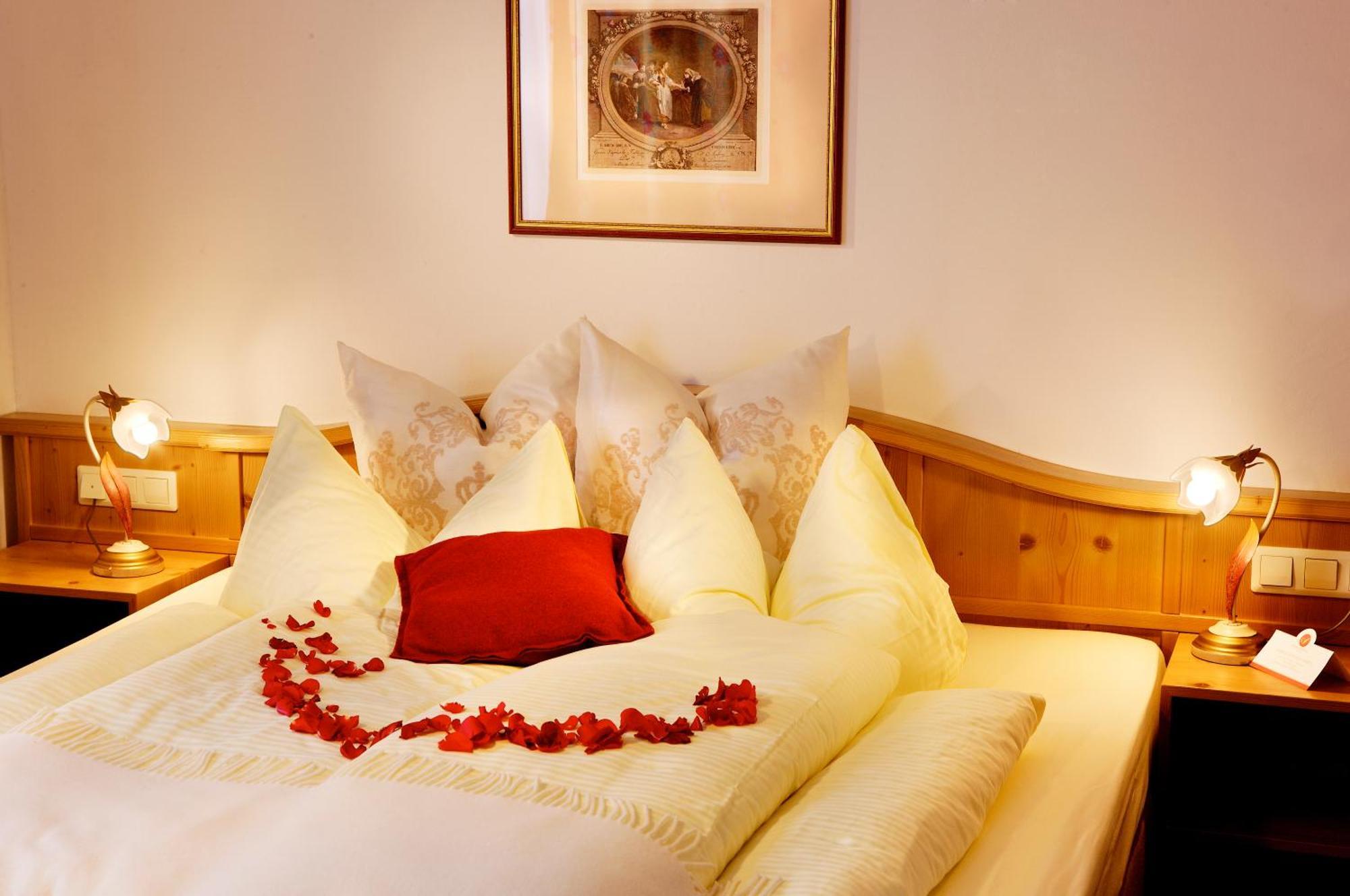 Hotel Kroneck Kirchberg in Tirol Zewnętrze zdjęcie