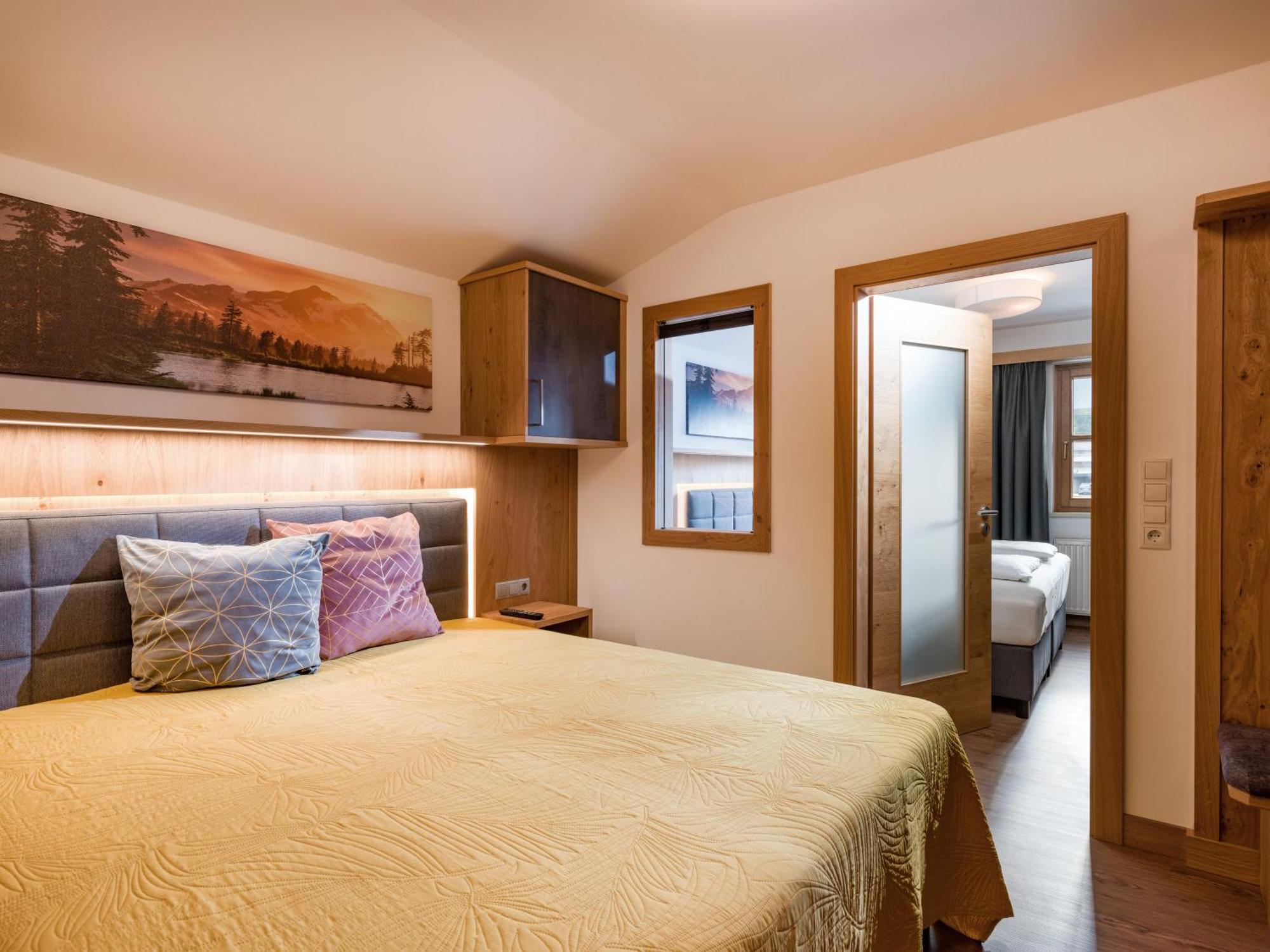 Hotel Kroneck Kirchberg in Tirol Zewnętrze zdjęcie